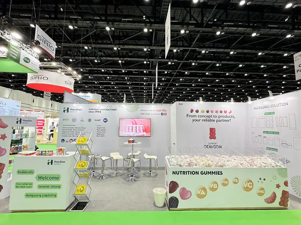 The scene of the vitafoods aisa exhibition in September 24